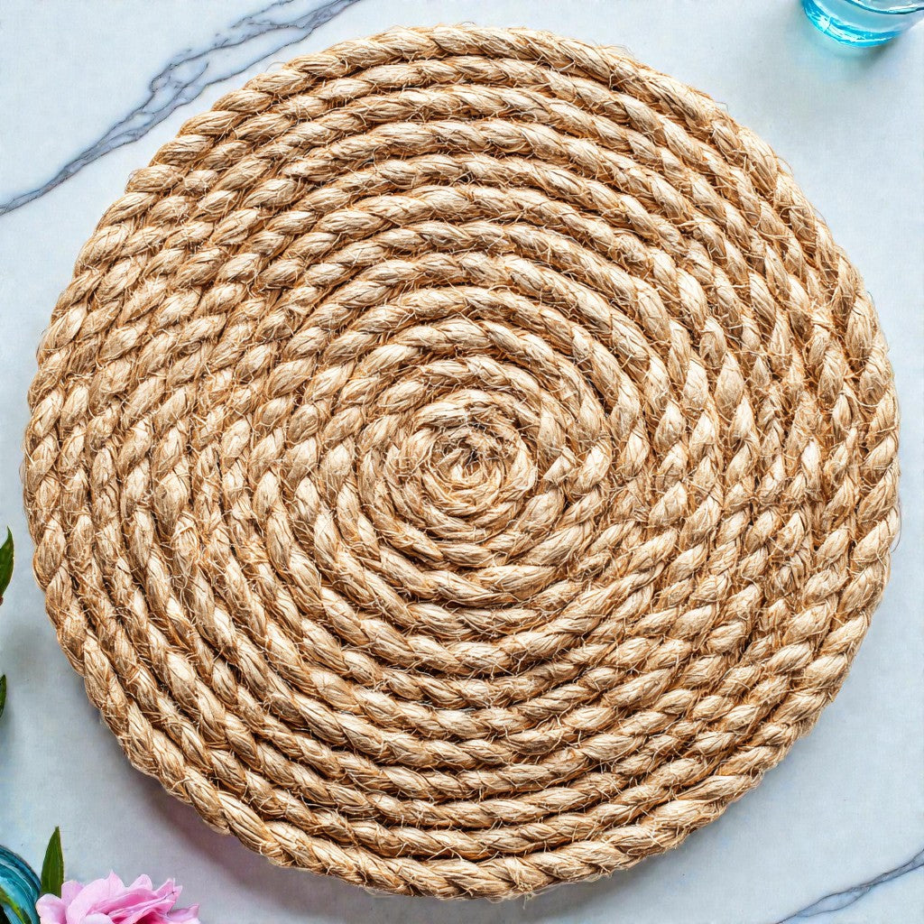Verqudo Round Braided Placemats - Natural Beige